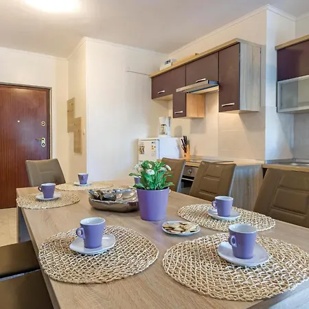 Апартаменты 3 Bedroom In